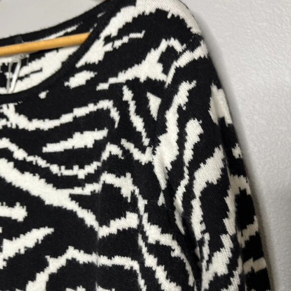 Sioni Zebra Duster Cardigan Size Large Viscose Black White NWT - Picture 5 of 11